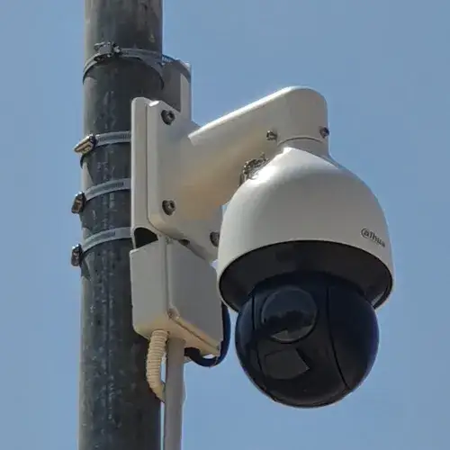 חומת מגן מצלמה לעסק