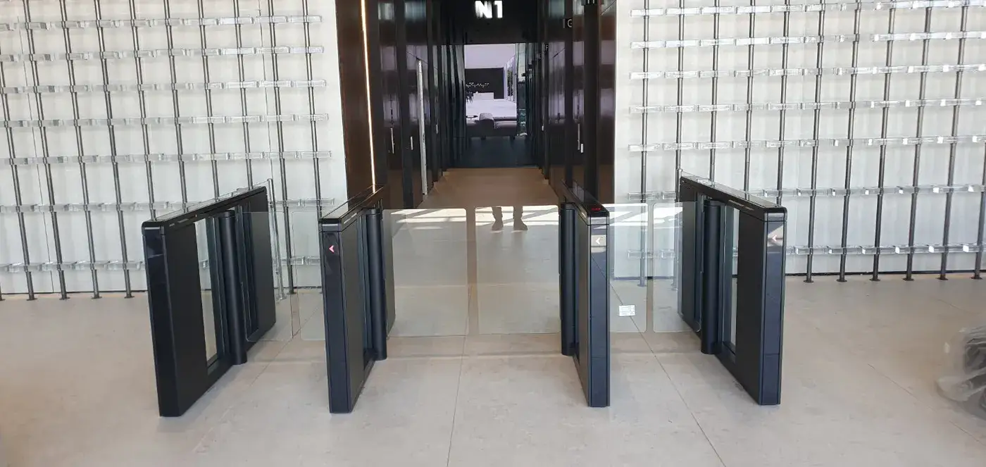 מעברים מהירים מעוצבים בעסק