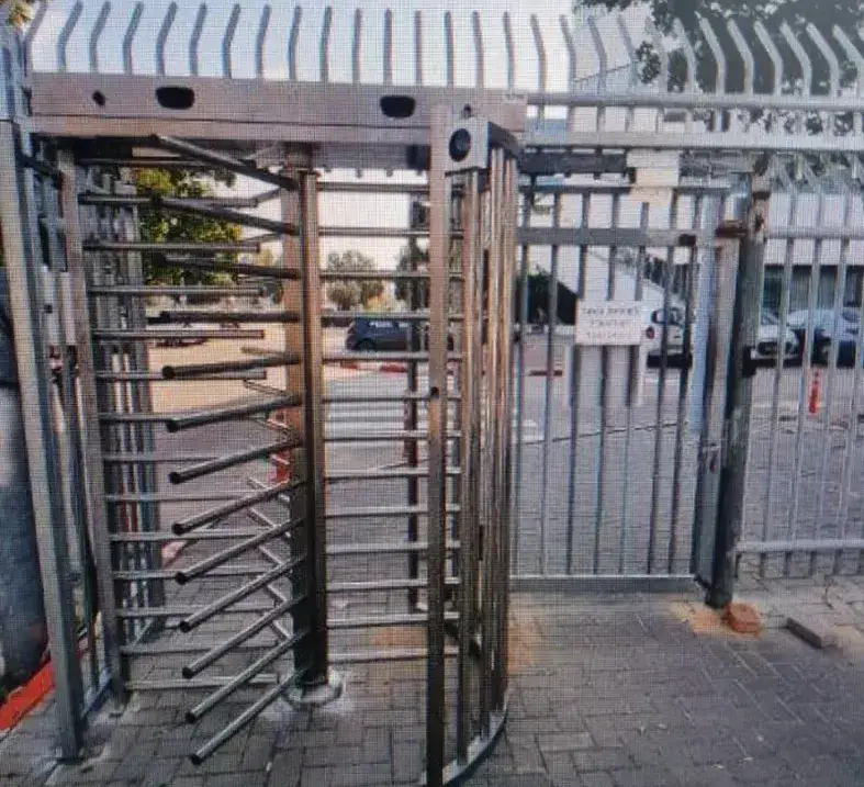 סבסבת גבוהה חיצונית